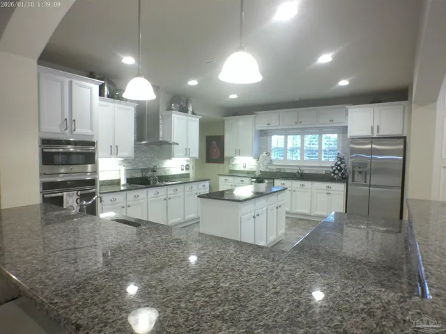 $975,000 | 5807 Dahoon Drive, Pensacola, FL 32526