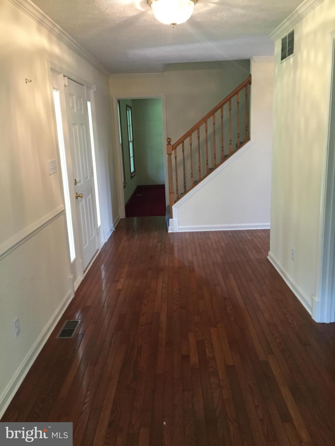 23763 Mill Pond Road Hollywood, MD 20636 - Photo 9 of 27 Interior (General)