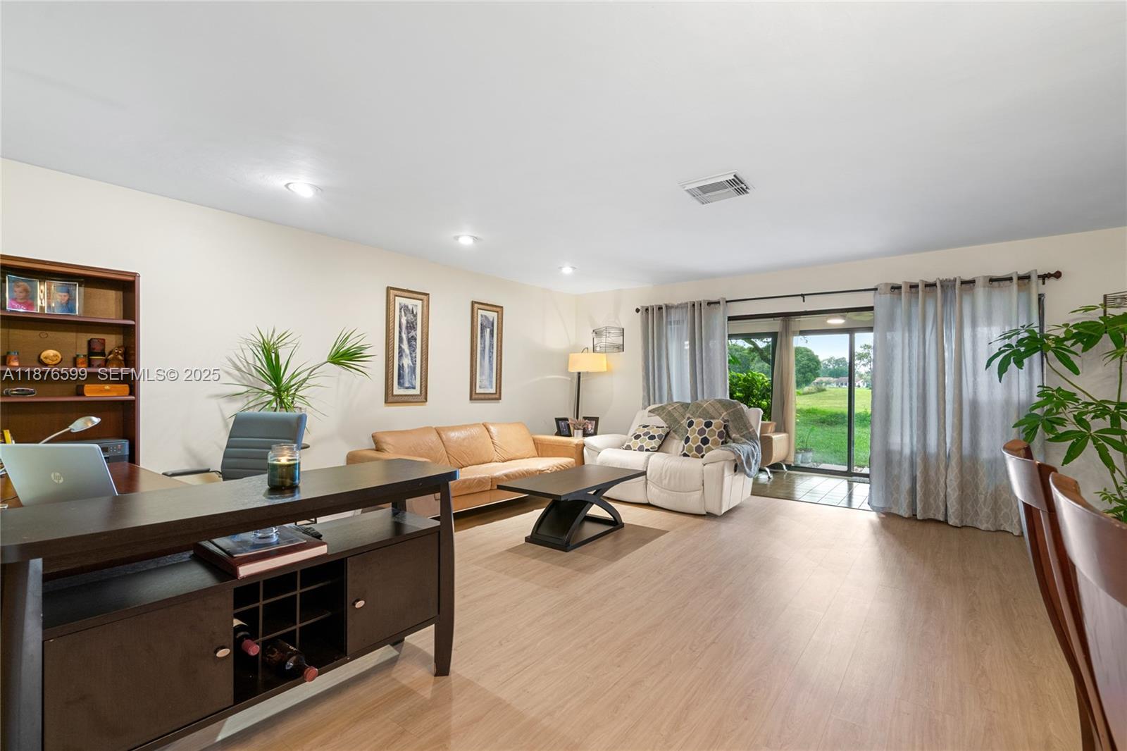 9286 Vista Del Lago, Unit G Boca Raton, FL 33428 - Photo 16 of 49