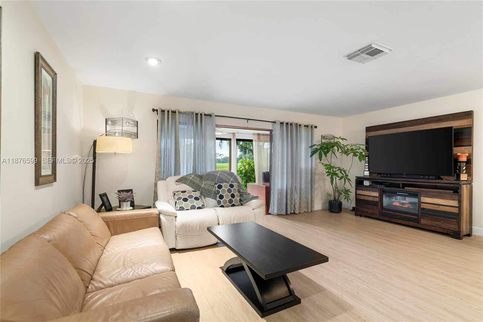 9286 Vista Del Lago, Unit G Boca Raton, FL 33428 - Photo 17 of 49