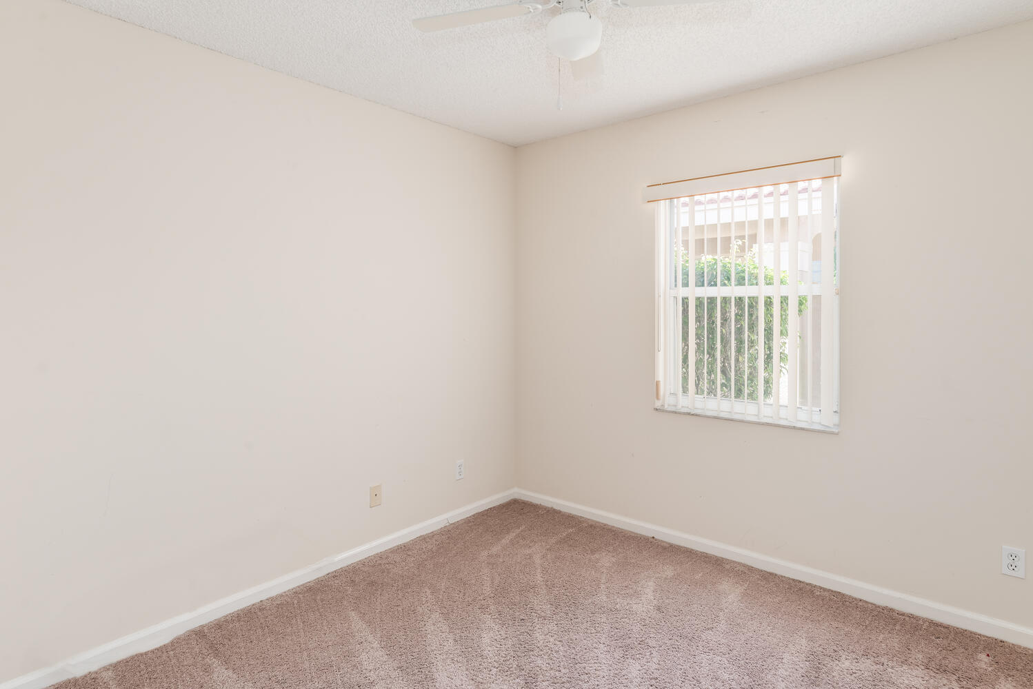 3558 Stratton Lane Boynton Beach, FL 33436 - Photo 13 of 31 Guest Bedroom