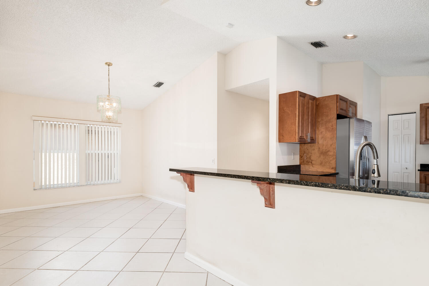 3558 Stratton Lane Boynton Beach, FL 33436 - Photo 6 of 31 Eat-in Kitchen open to the Dining Room