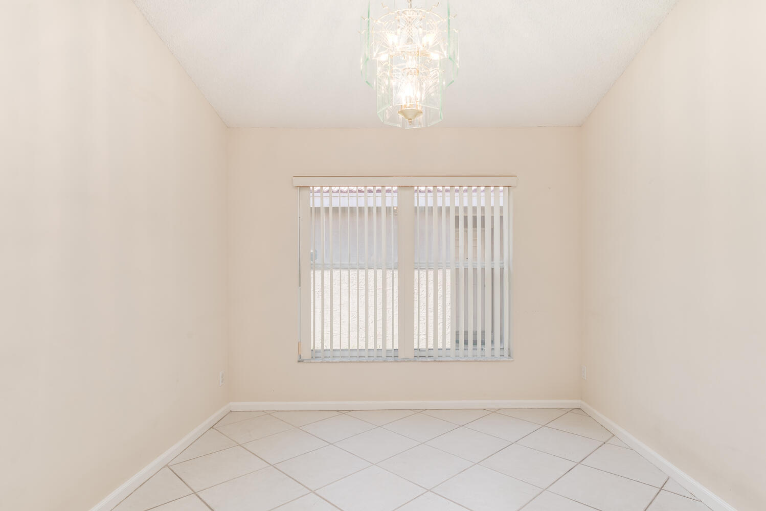 3558 Stratton Lane Boynton Beach, FL 33436 - Photo 7 of 31 Dining Room