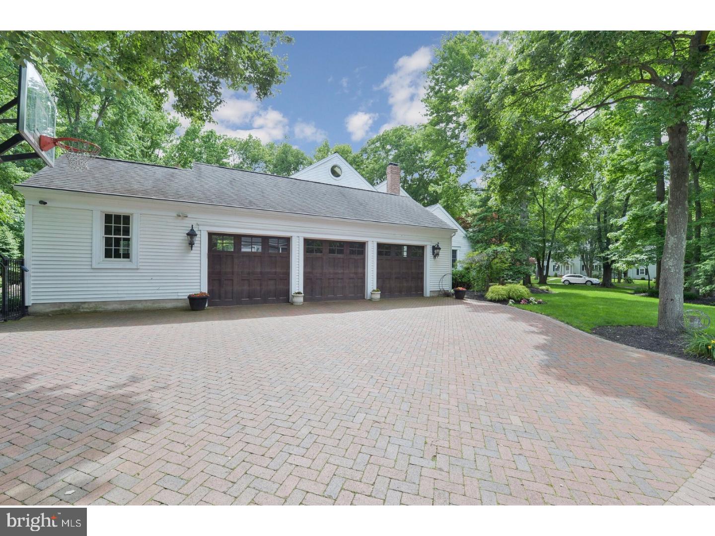 504 Bartram Road Moorestown, NJ 08057 - Photo 24 of 25 Garage