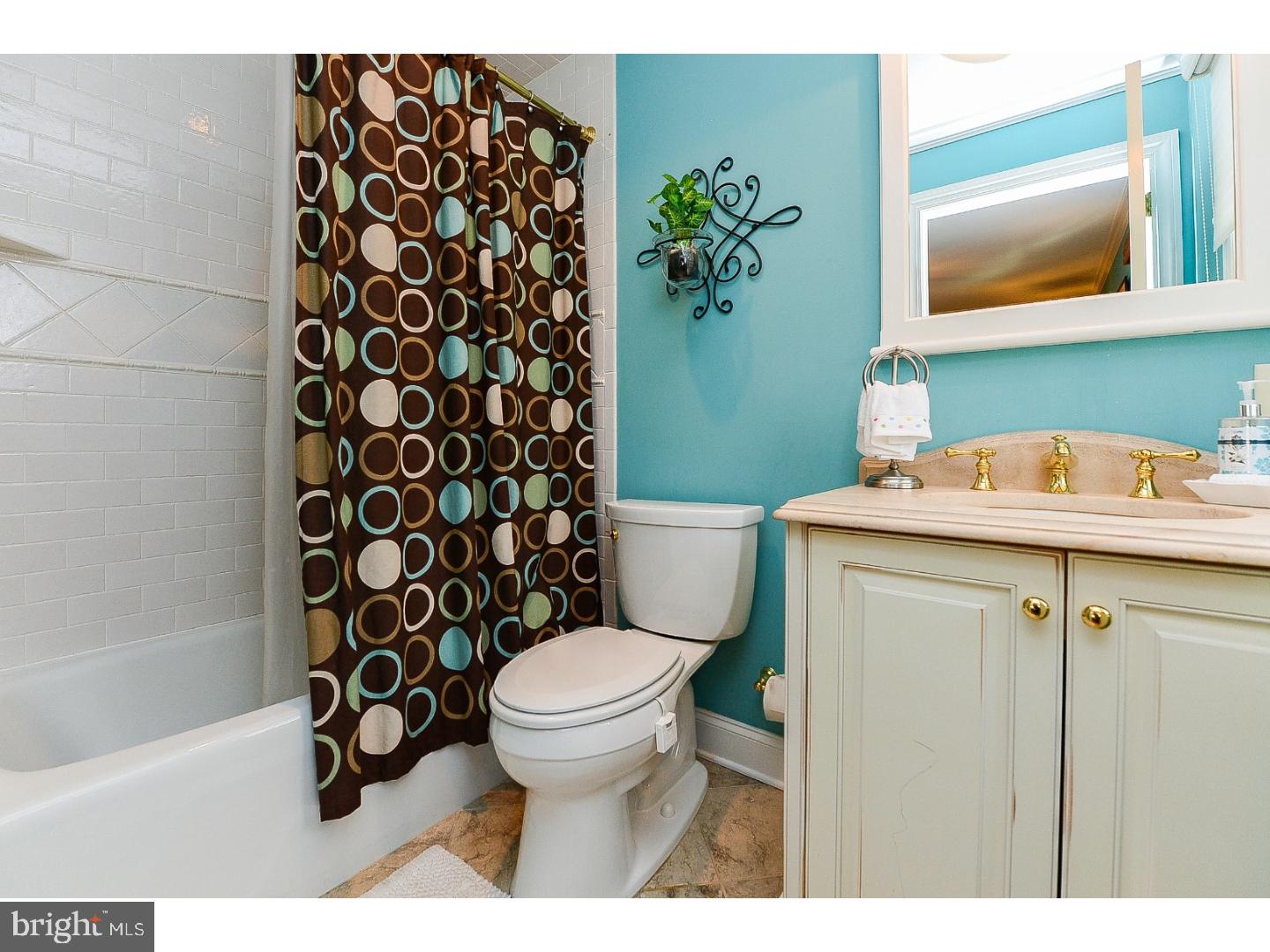 504 Bartram Road Moorestown, NJ 08057 - Photo 10 of 25 Bathroom