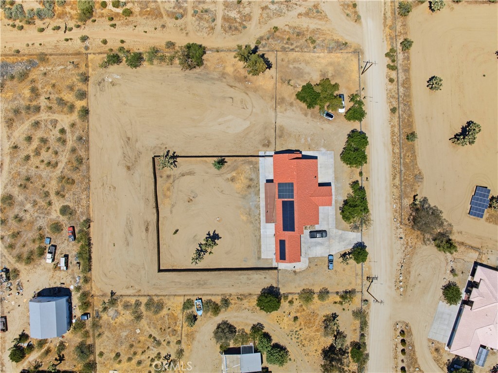 825 La Mesa Road Pinon Hills, CA 92372 - Photo 11 of 64