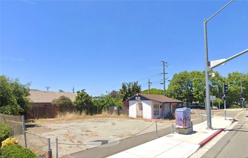 19693 Redwood Road Castro Valley, CA 94546 - Photo 2 of 4