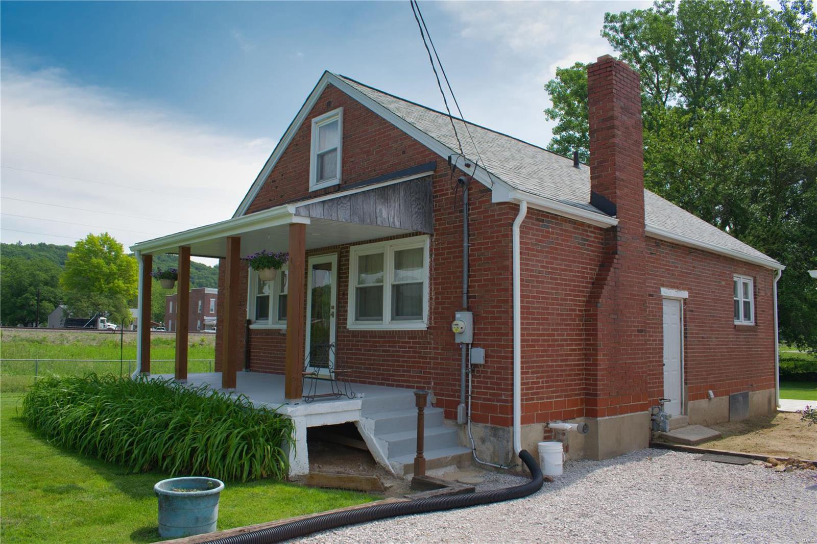 604 Henry Street Prairie du Rocher, IL 62277 - Photo 3 of 41