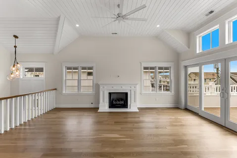 $4,695,000 | 288 86th Street, Stone Harbor, NJ 08247