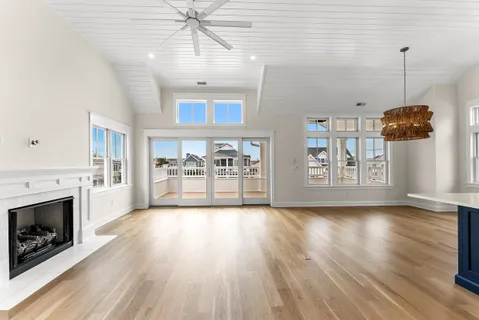 $4,695,000 | 288 86th Street, Stone Harbor, NJ 08247