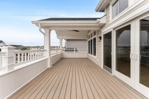 $4,695,000 | 288 86th Street, Stone Harbor, NJ 08247