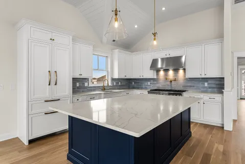 $4,695,000 | 288 86th Street, Stone Harbor, NJ 08247