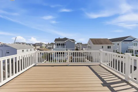 $4,695,000 | 288 86th Street, Stone Harbor, NJ 08247