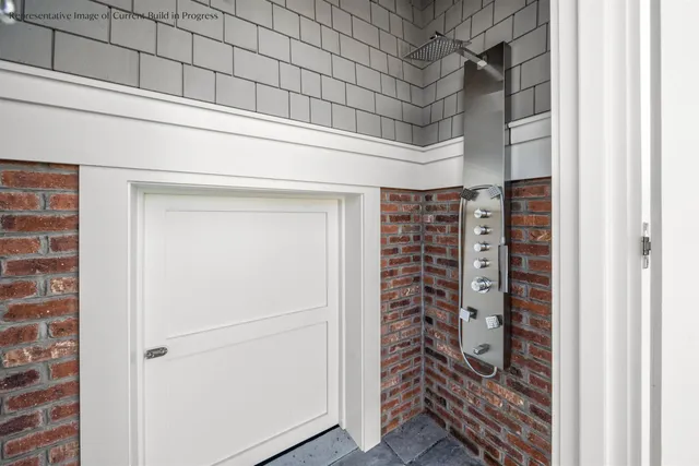 $4,695,000 | 288 86th Street, Stone Harbor, NJ 08247