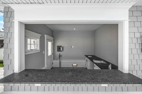 $4,695,000 | 288 86th Street, Stone Harbor, NJ 08247