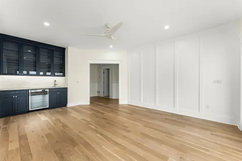 $4,695,000 | 288 86th Street, Stone Harbor, NJ 08247