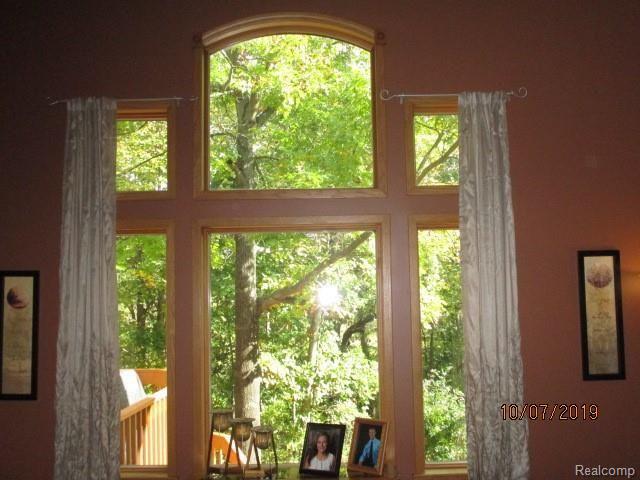 11080 Tipsico Lake Road Fenton, MI 48430 - Photo 16 of 41 IMG_3957.JPG