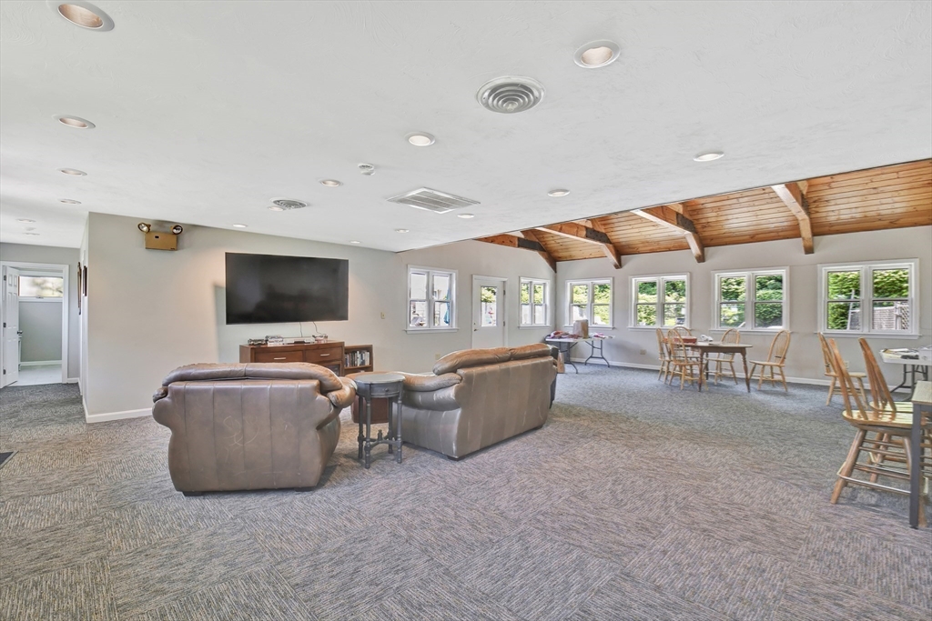 51 Fox Meadow Road, Unit H Leominster, MA 01453 - Photo 32 of 34