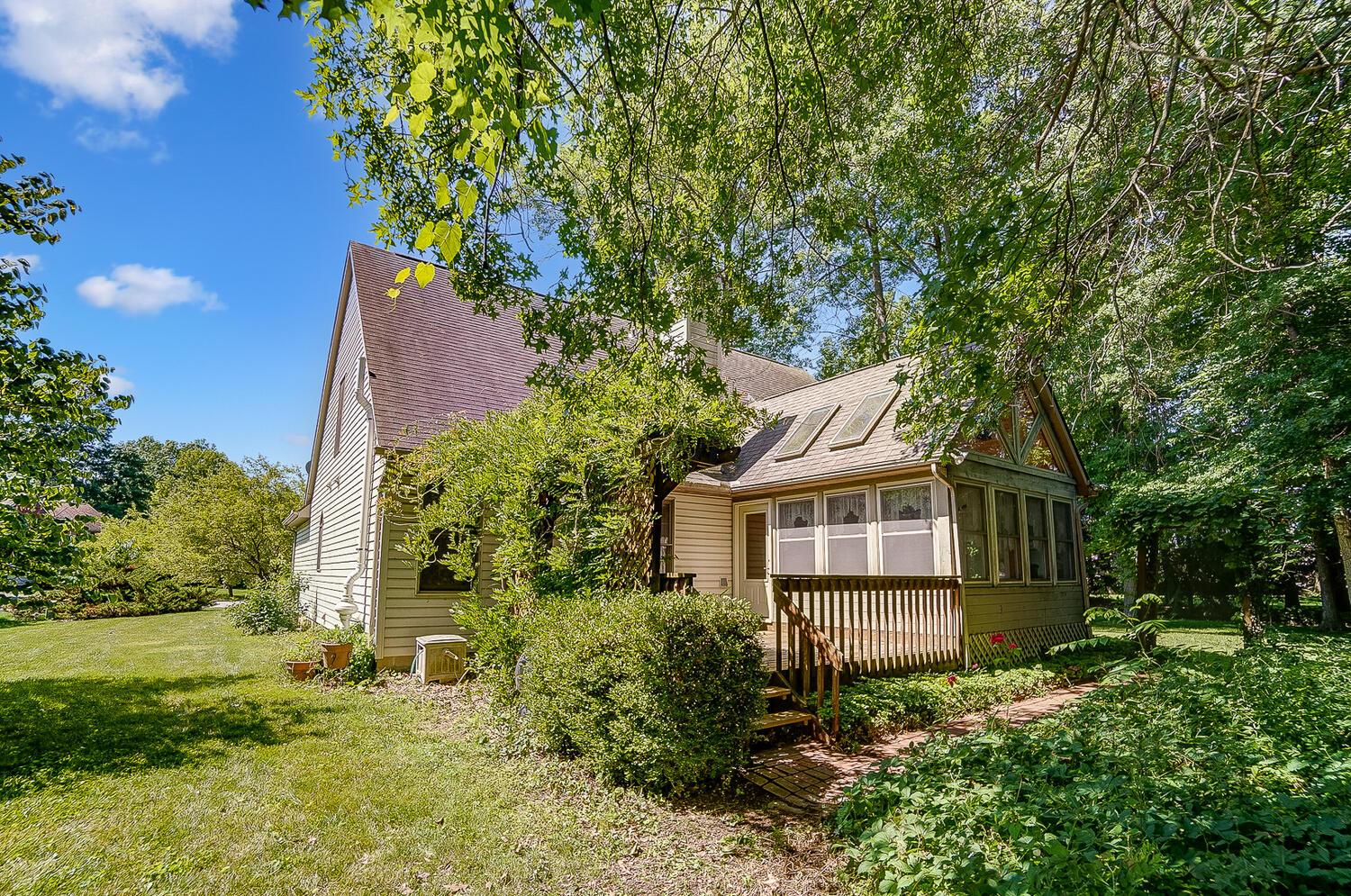 667 Ridenour Road Columbus, OH 43230 - Photo 50 of 66