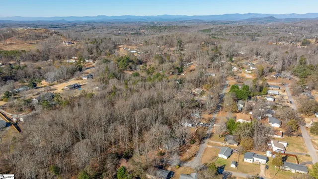 $295,000 | 101 Nottingham Lane, Easley, SC 29640