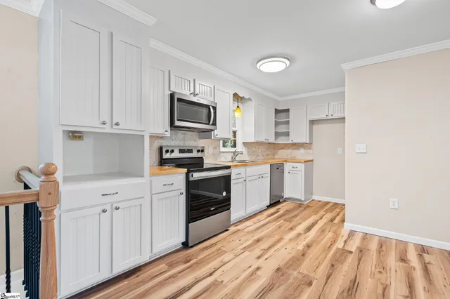 $295,000 | 101 Nottingham Lane, Easley, SC 29640