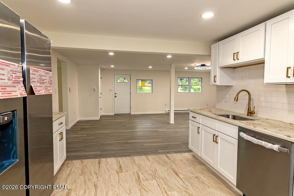 174 Sand Spring Road Cresco, PA 18326 - Photo 8 of 40 1st Floor