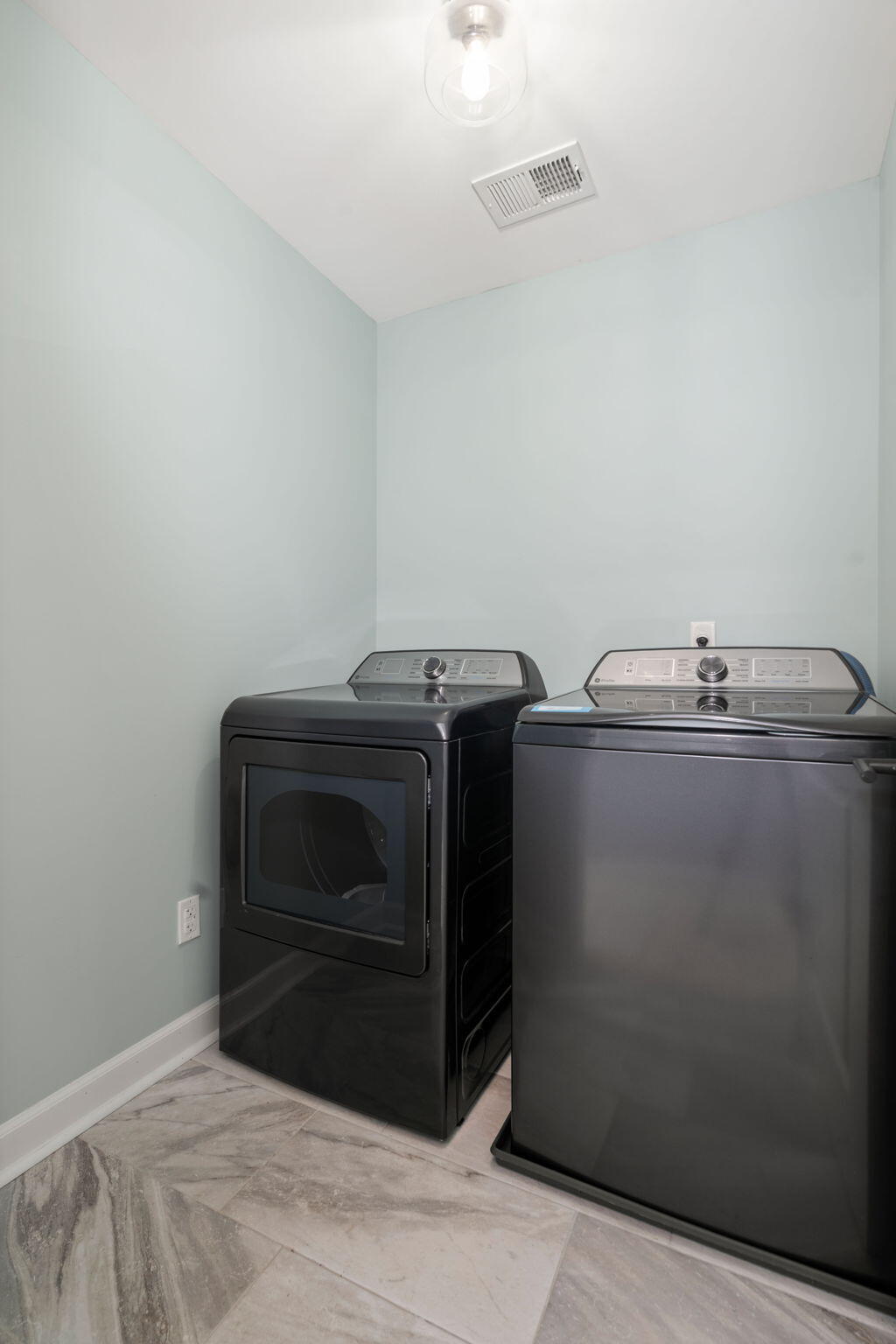 114 Hickory Ridge Way Summerville, SC 29483 - Photo 25 of 35 25