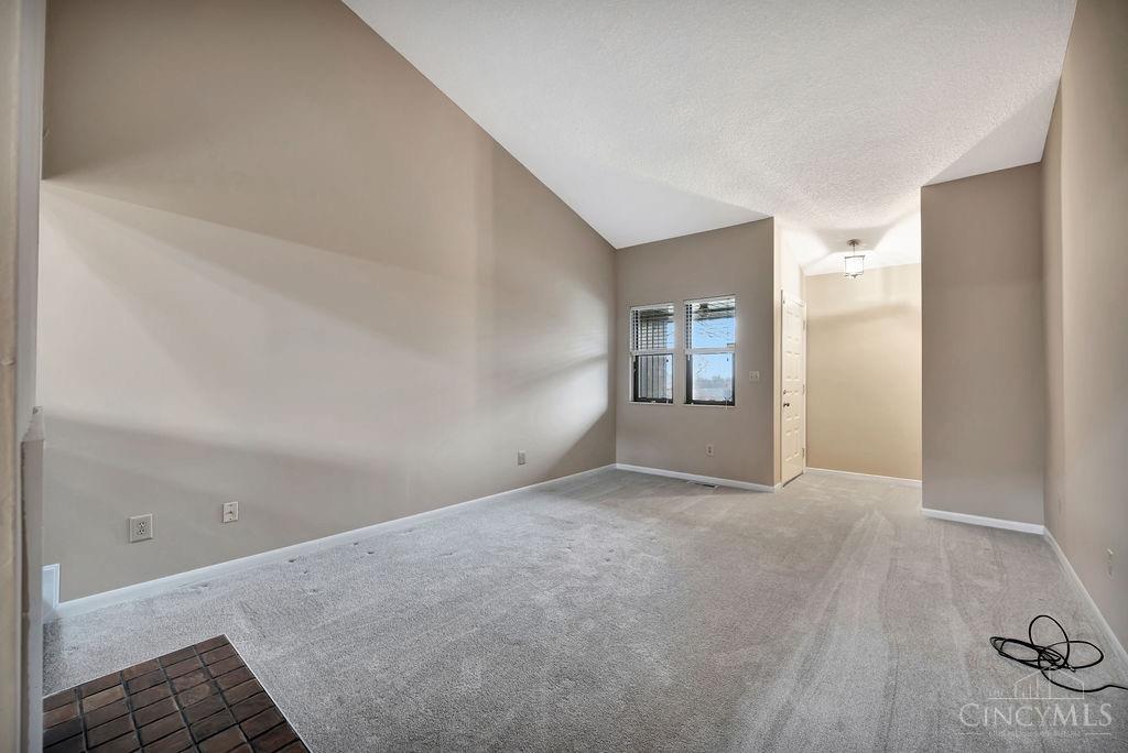 3723 Mack Road Fairfield, OH 45014 - Photo 6 of 28 Gallery Image 6