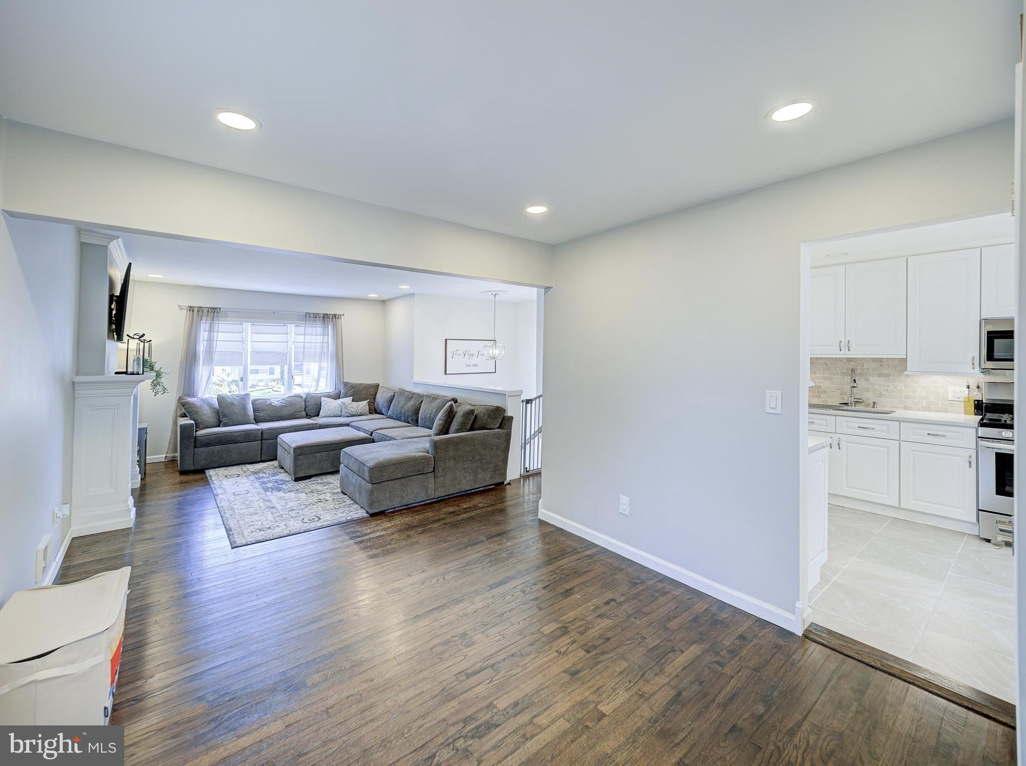 12 Creek Road Hazlet, NJ 07730 - Photo 8 of 42 Spacious, modern living area with open layout.