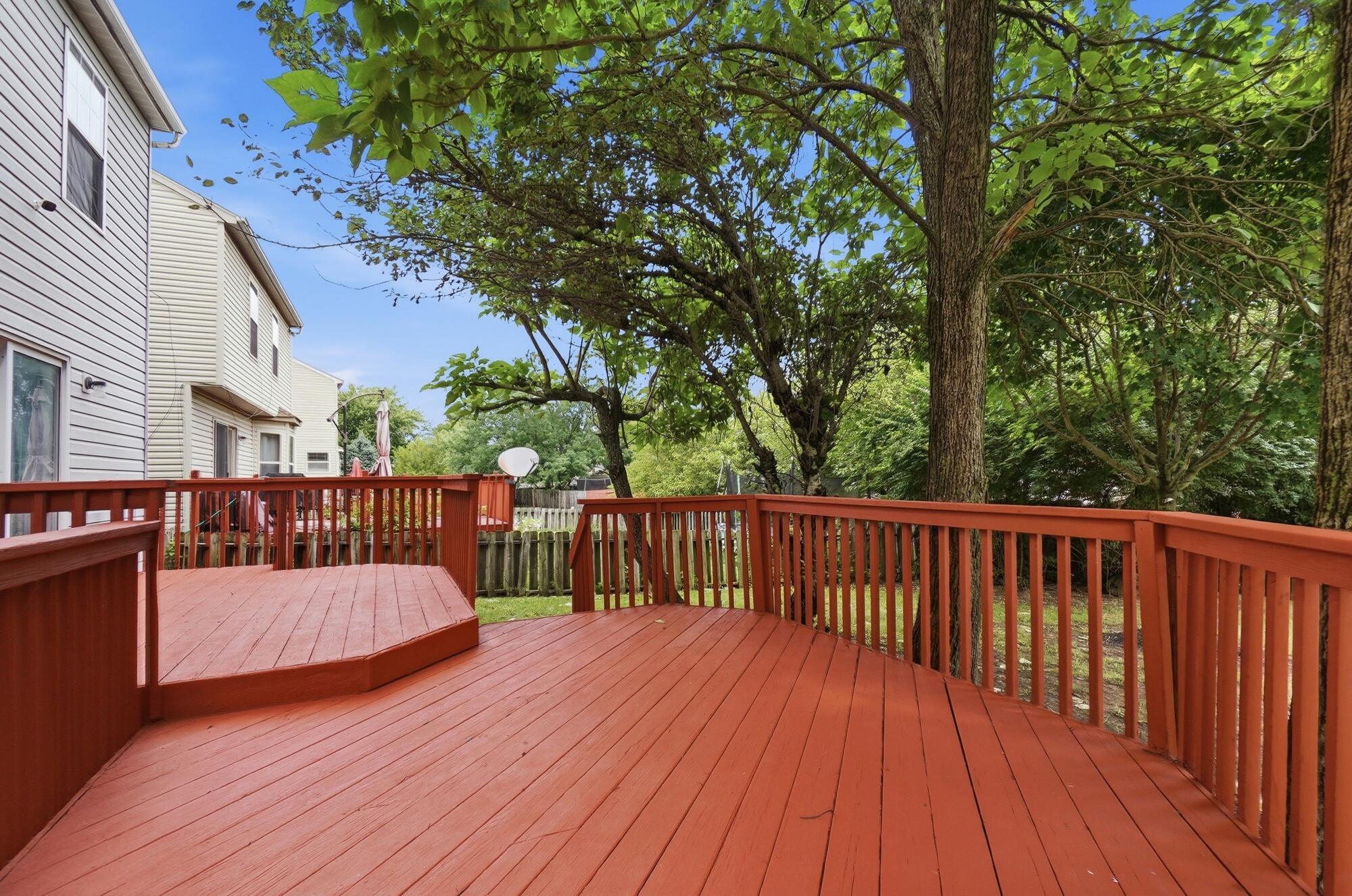 3114 Remington Ridge Road Columbus, OH 43232 - Photo 32 of 42 deck