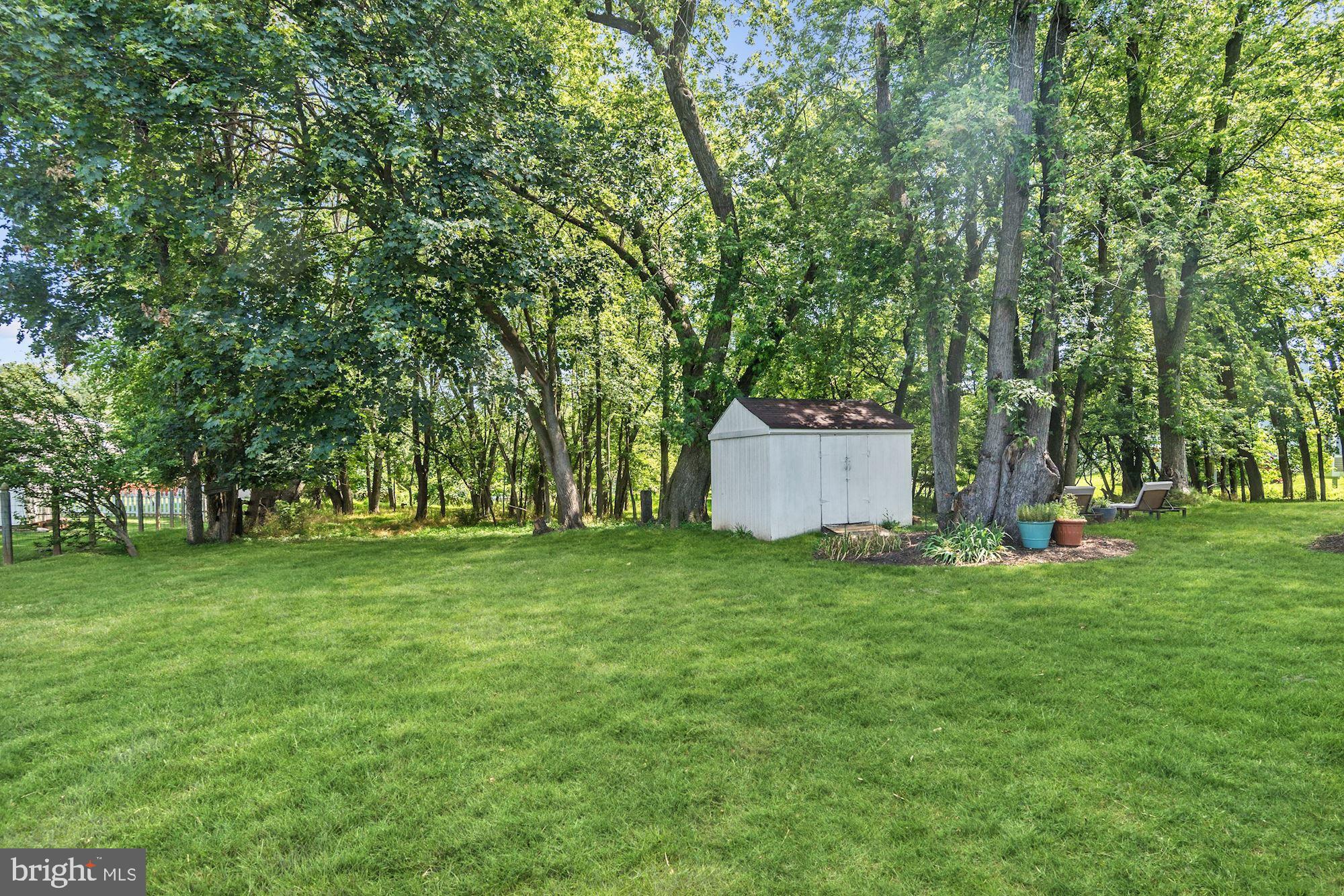 8702 Winands Road Randallstown, MD 21133 - Photo 27 of 32 a garden view