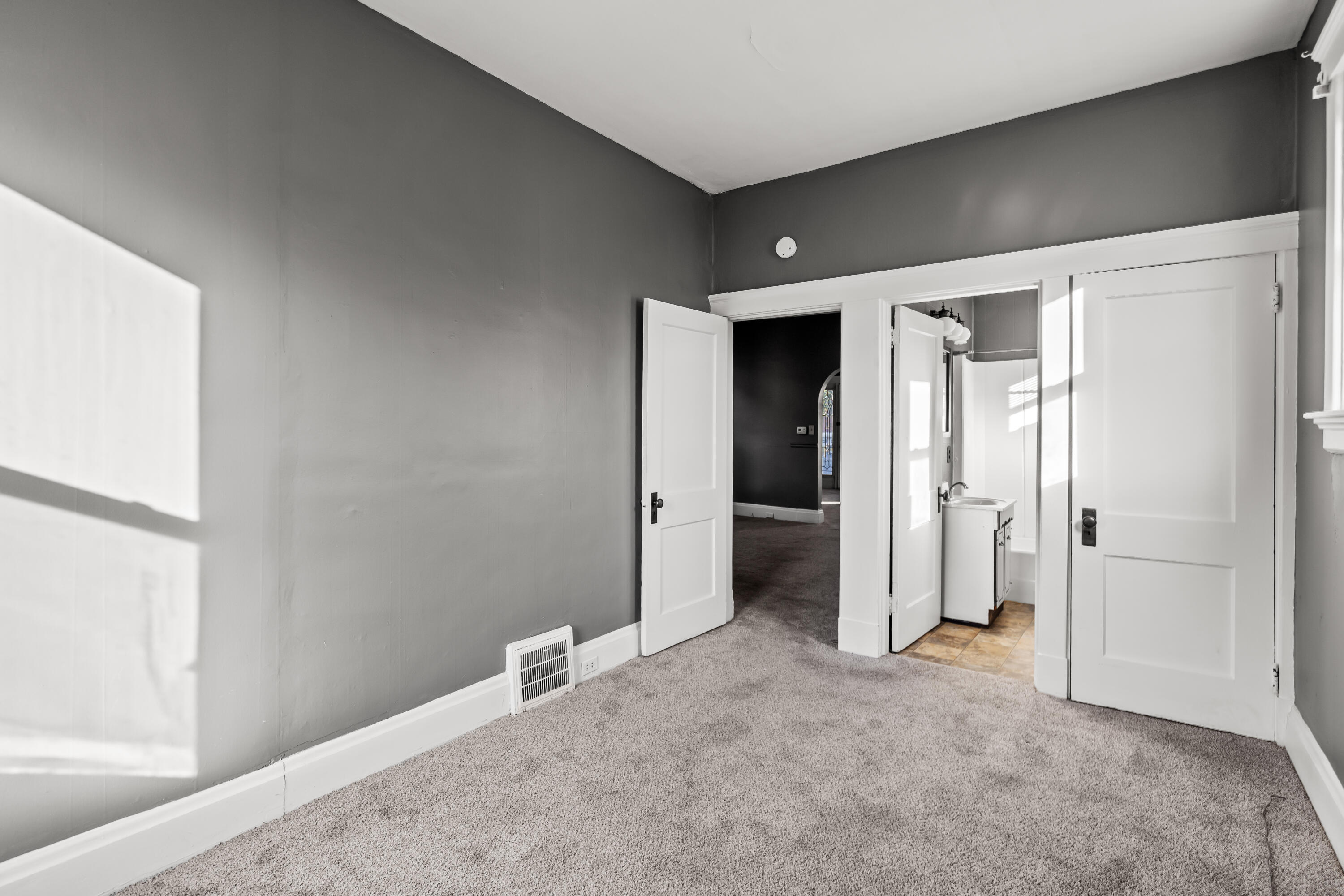 909 West 33rd Street Covington, KY 41015 - Photo 13 of 17 Gallery Image 13
