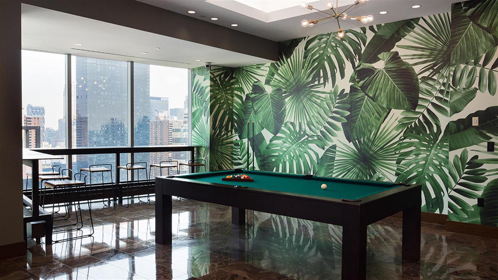 505 West 37th Street, Unit 25H Manhattan, NY 10018 - Photo 3 of 13 a view of a balcony