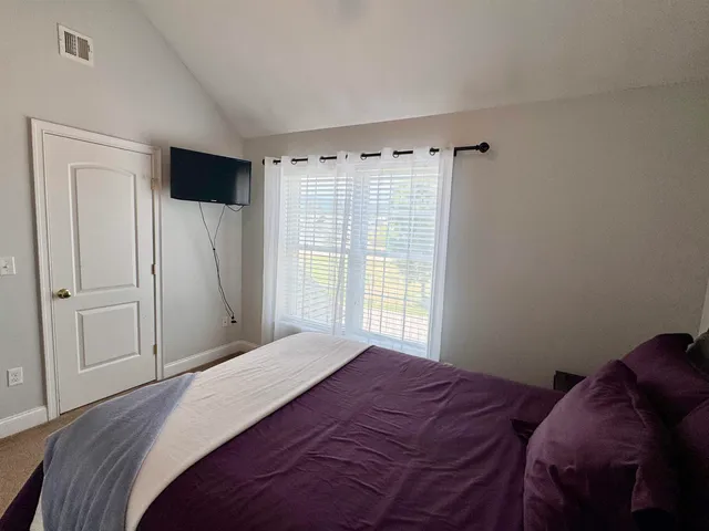 $569,900 | 11 Intervale Outlook Circle, Unit 3, Conway, NH 03860