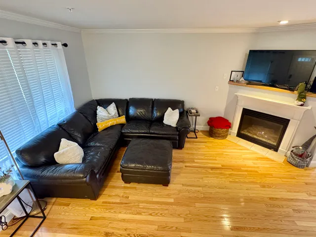 $569,900 | 11 Intervale Outlook Circle, Unit 3, Conway, NH 03860