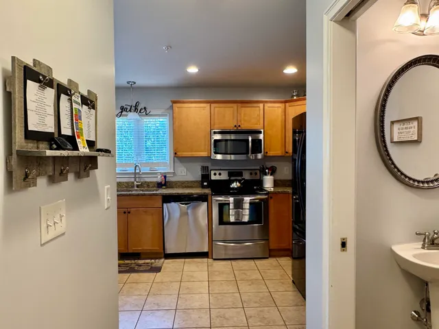 $569,900 | 11 Intervale Outlook Circle, Unit 3, Conway, NH 03860