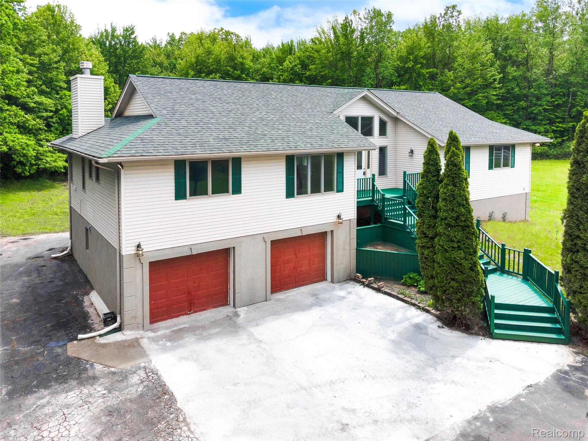 22135 Inkster Road Romulus, MI 48174 - Photo 2 of 40 2.jpg