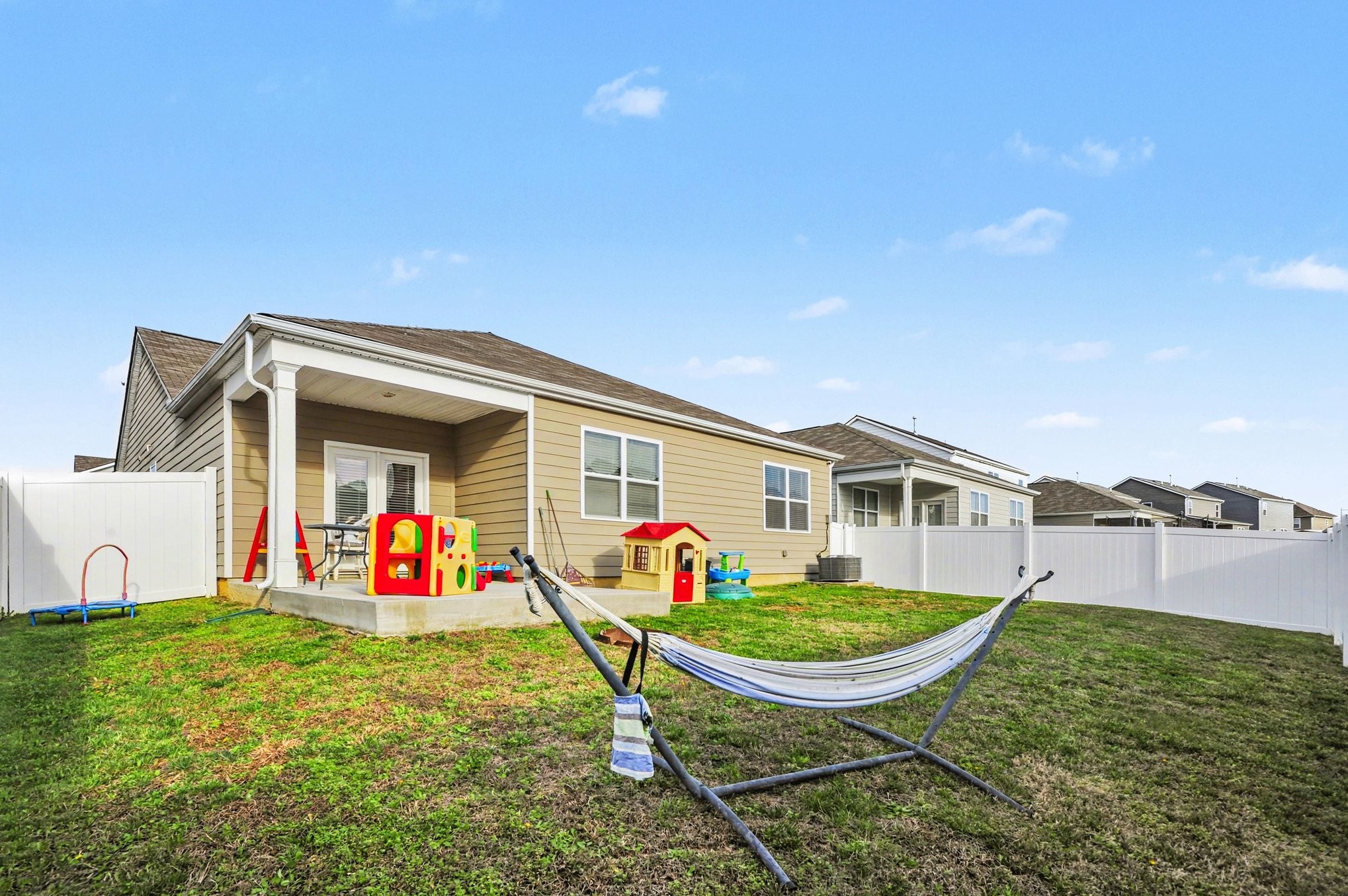 628 Pine Bloom Road Lebanon, TN 37087 - Photo 17 of 25 a front view of house with an outdoor seating