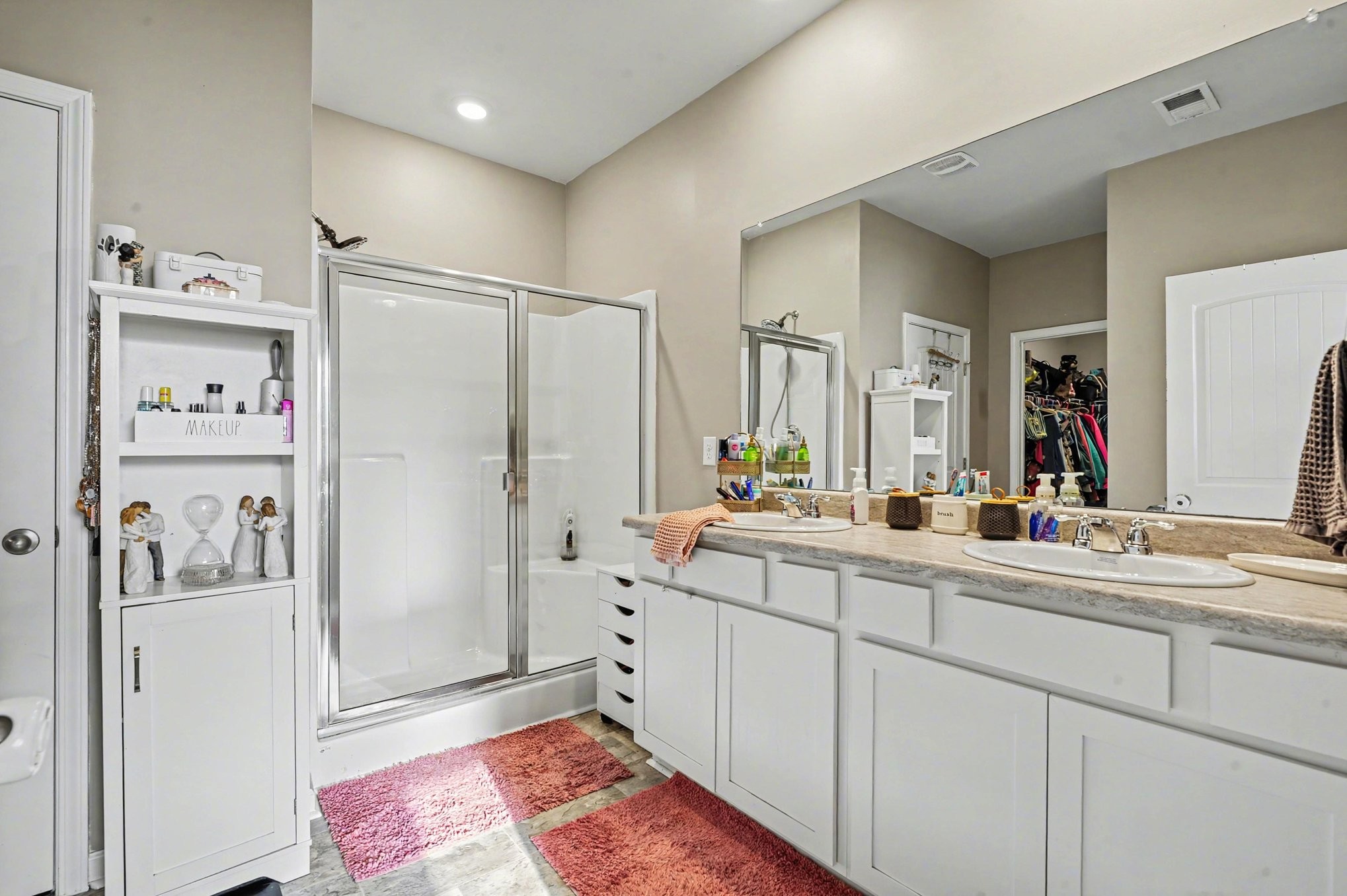 628 Pine Bloom Road Lebanon, TN 37087 - Photo 7 of 25 a spacious bathroom with double vanity and a shower