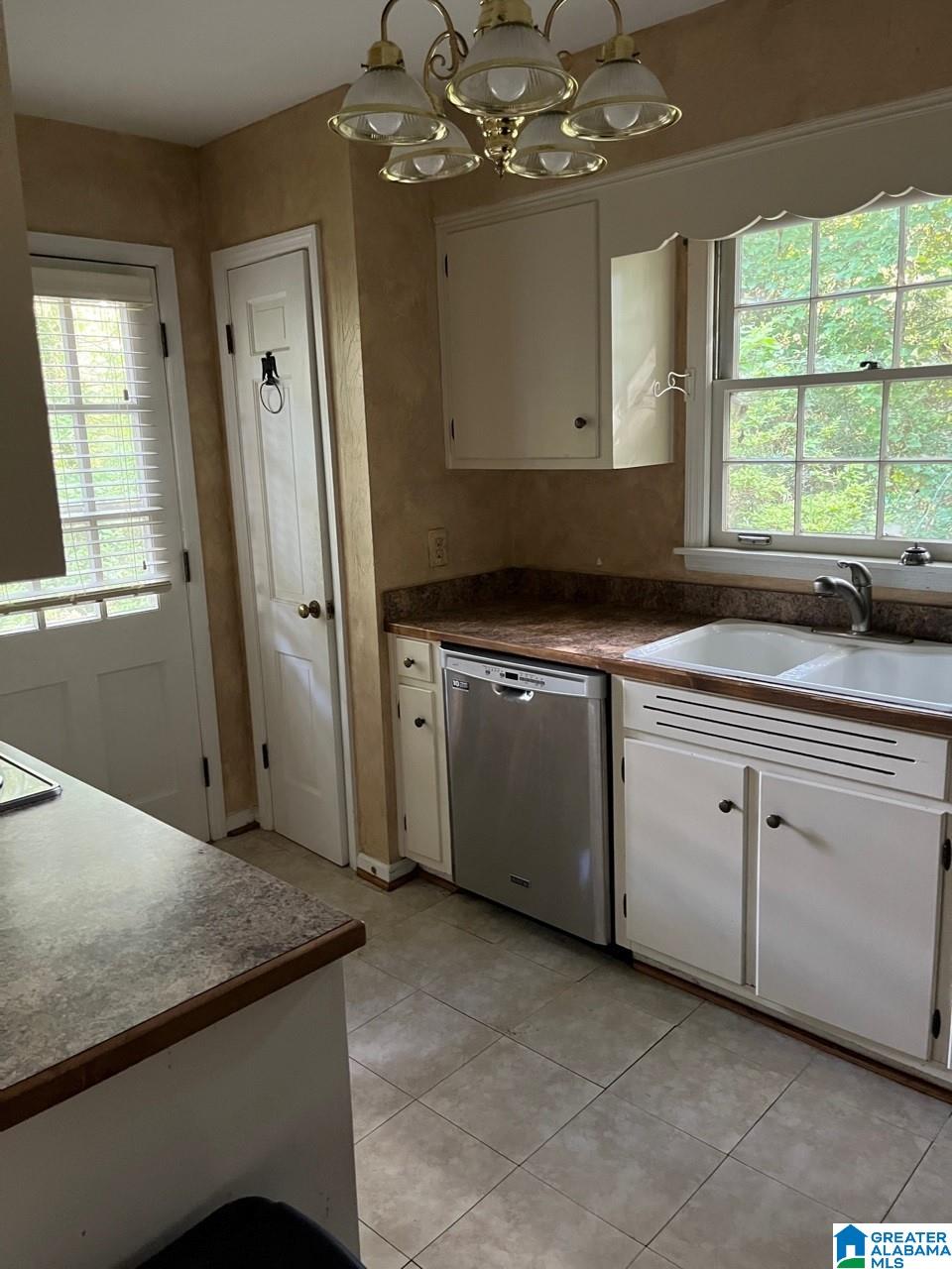 3431 East Briarcliff Road Birmingham, AL 35223 - Photo 7 of 37