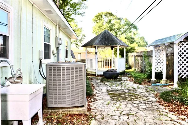 $259,000 | 1701 Glendale Drive, Laplace, LA 70068