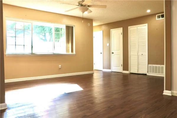 $259,000 | 1701 Glendale Drive, Laplace, LA 70068