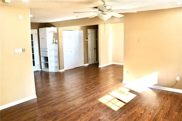 $259,000 | 1701 Glendale Drive, Laplace, LA 70068
