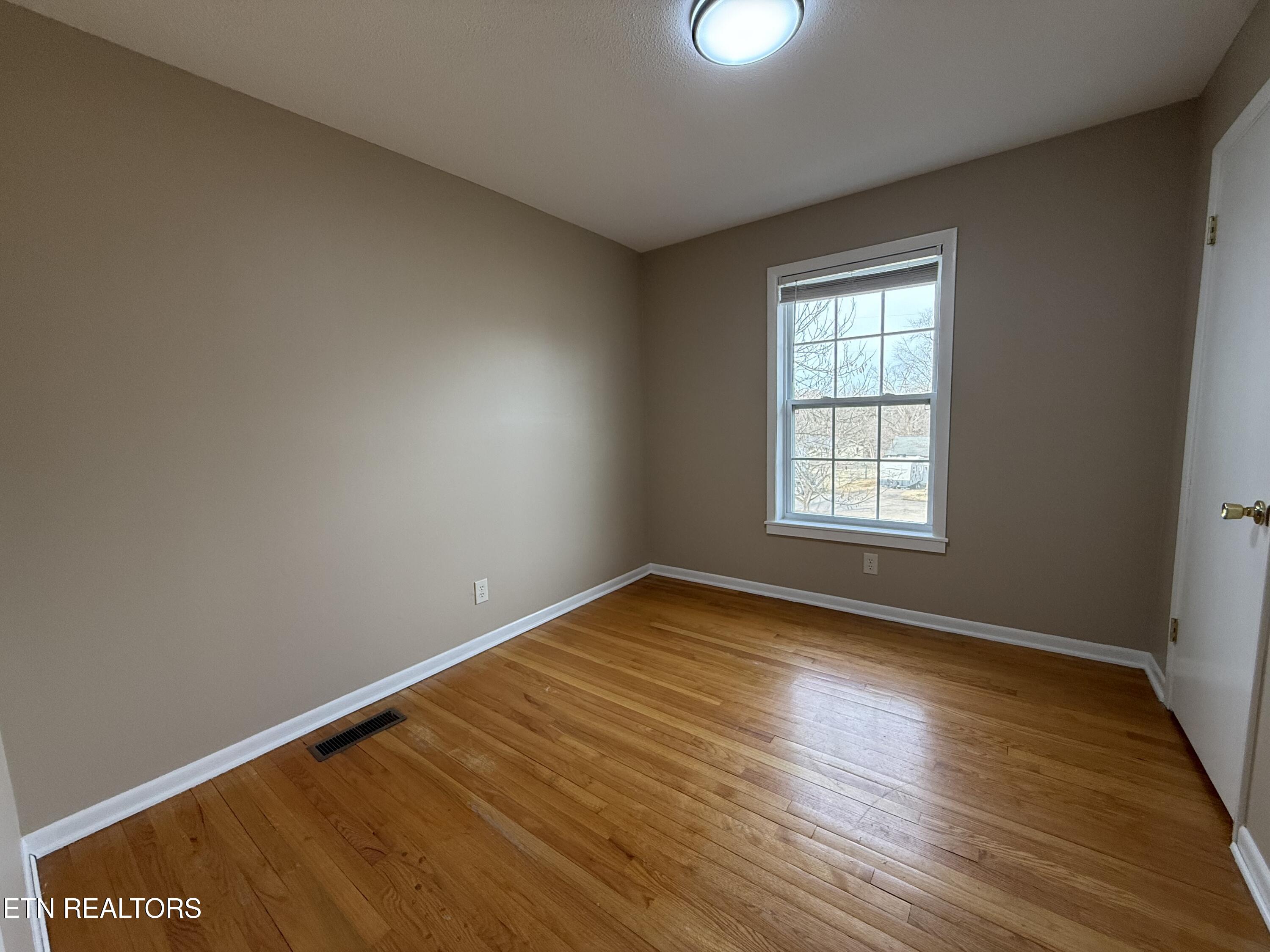 220 Brampton Road Farragut, TN 37934 - Photo 13 of 29 IMG_6574