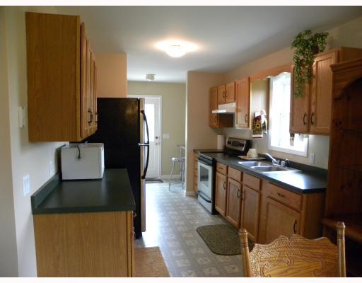 723 Valley View Road Eighty Four, PA 15330 - Photo 4 of 17 Kitchen.