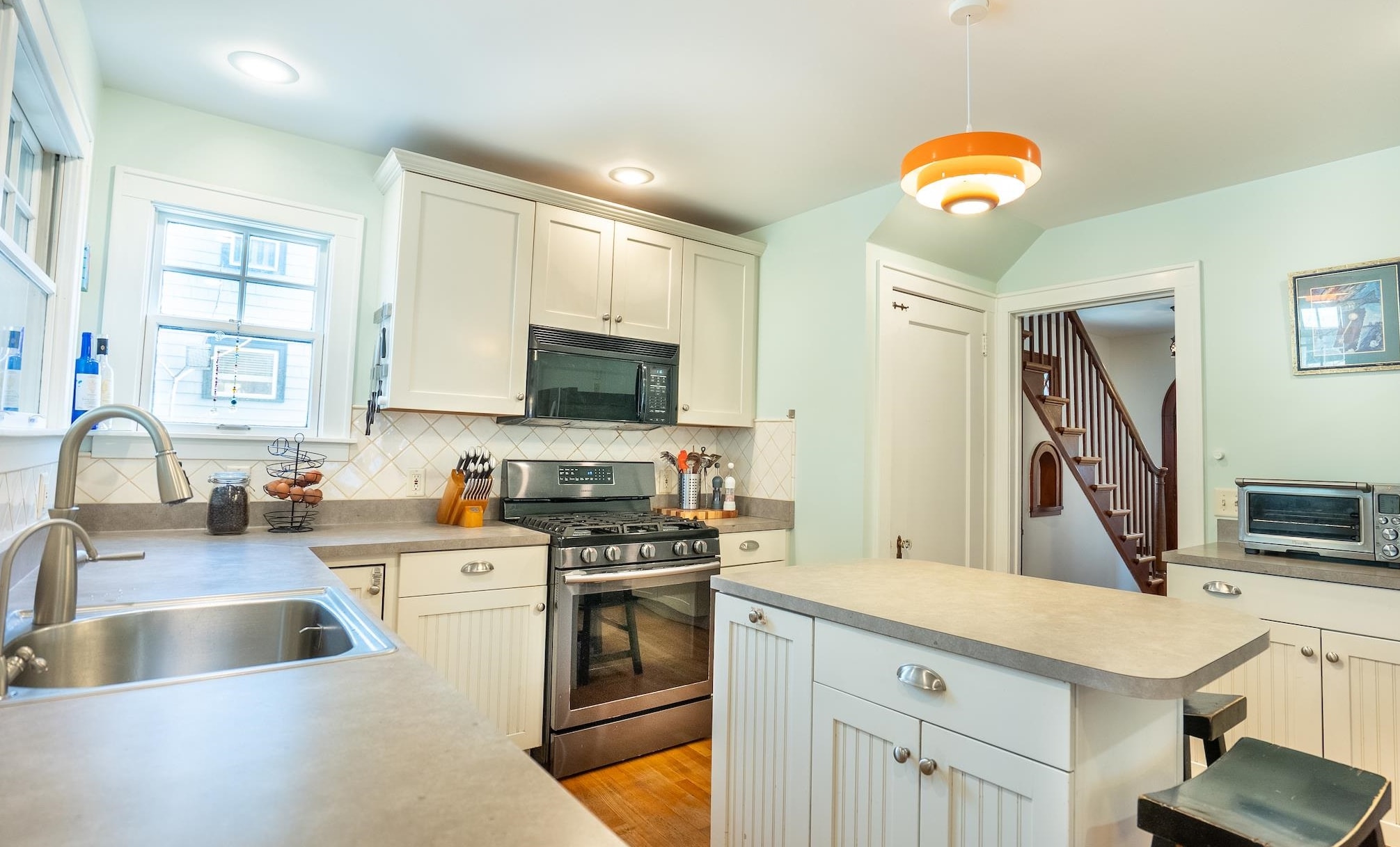 198 Home Avenue Burlington, VT 05401 - Photo 7 of 50