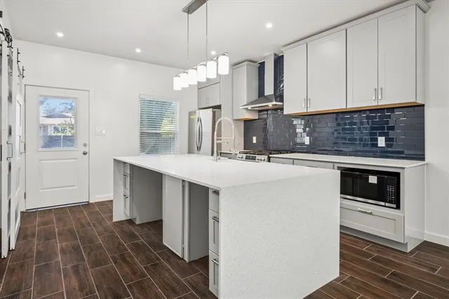 $2,400 | 329 South 2nd Street, Wylie, TX 75098