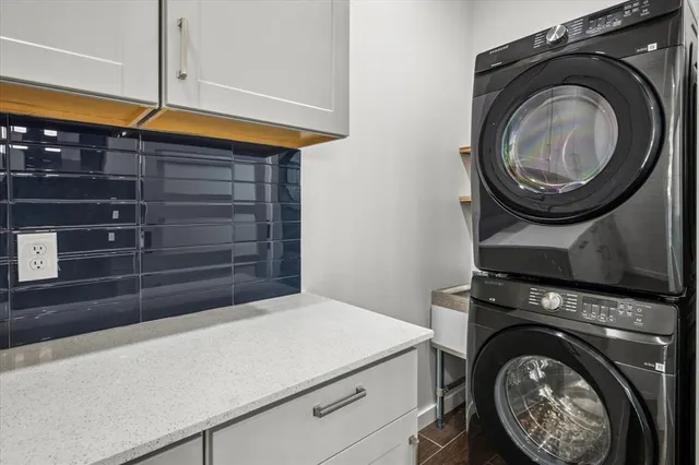 $2,400 | 329 South 2nd Street, Wylie, TX 75098