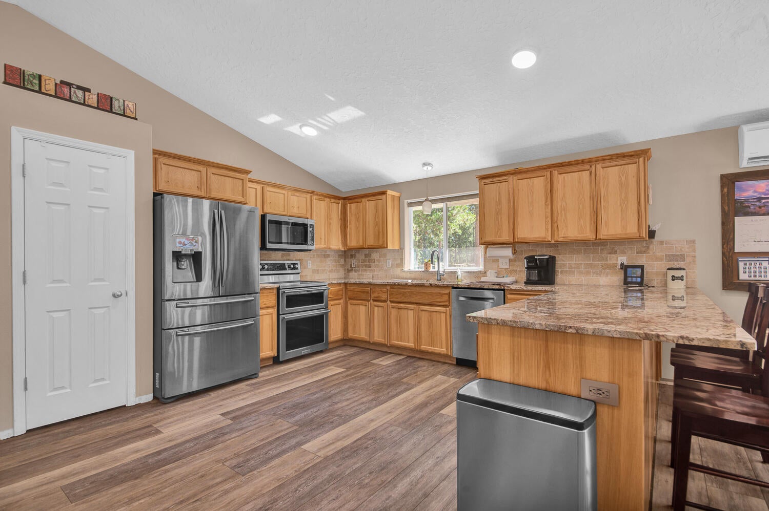 55678 Snow Goose Road Bend, OR 97707 - Photo 19 of 42 55678SnowGoose-24