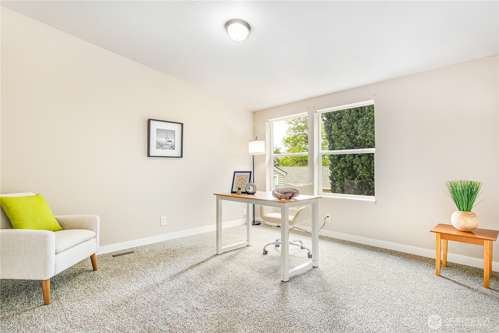 932 Price Road Northwest Bremerton, WA 98312 - Photo 13 of 35 Gallery Image 13